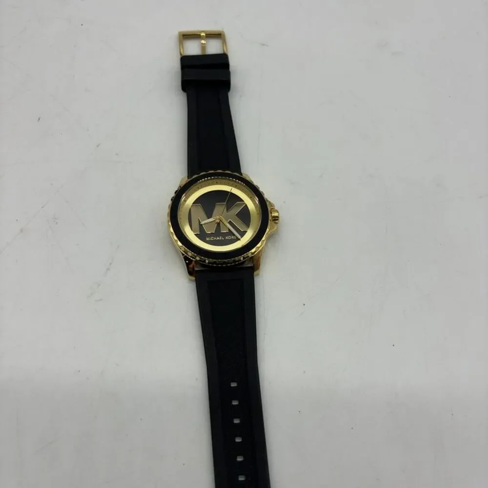 Michael Kors Black and Gold Silicone Strap Watch - Picture 2 of 3